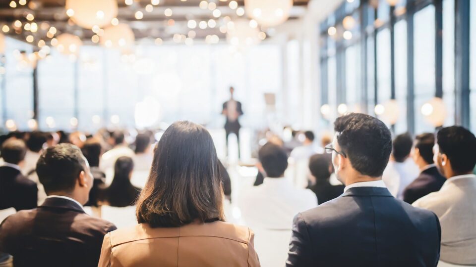 株主総会のイメージ画像